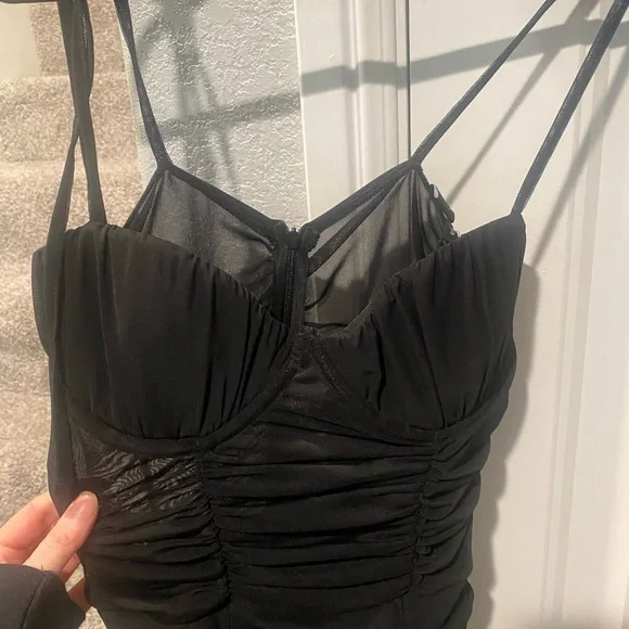 Ow collection Casandra mesh Dress in Black - Picture 9 of 13